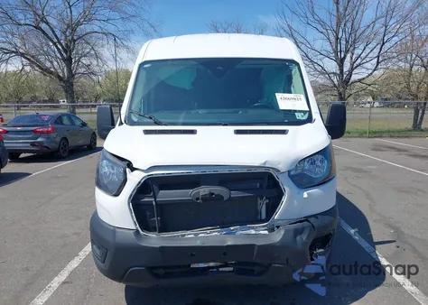 2024 Ford Transit-250 z USA, uszkodzony, nr VIN 1FTBR1C84RKA39388